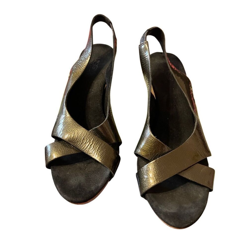 Ugg Women’s Hazel Wedge Platform Sandals Sz  7 Ankle Strap